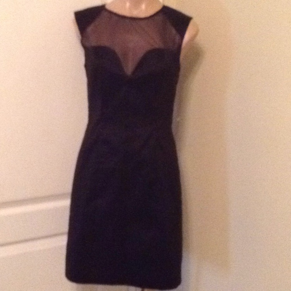 W118 black dress nwt $278.00
